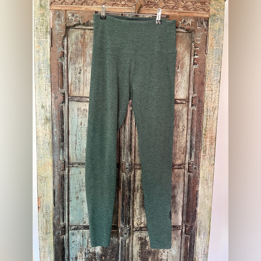 J191 Beyond Yoga x Pure Barre Spacedye Leggings In Heather Green